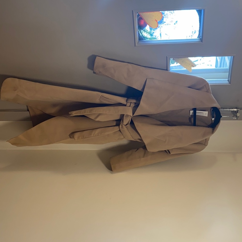 NWT Boohoo Camel Wrap Coat with Belt - S/M